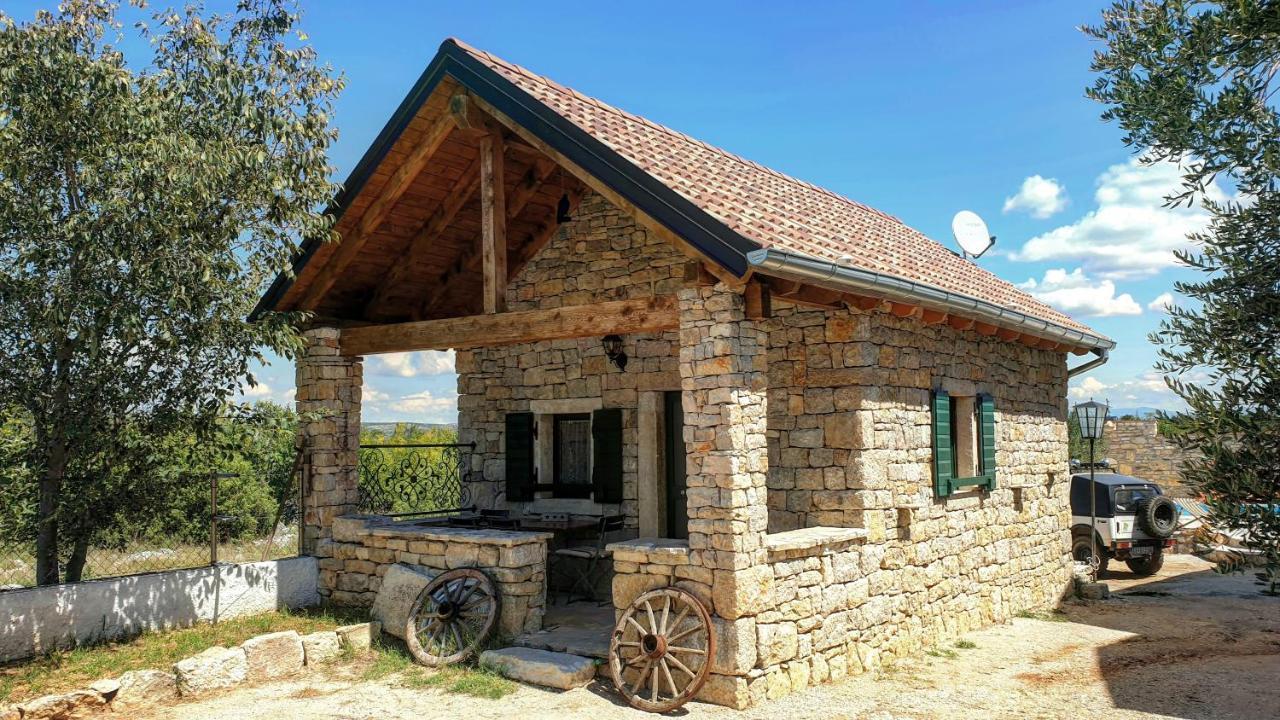 Villa Maslina Saric Devrske المظهر الخارجي الصورة